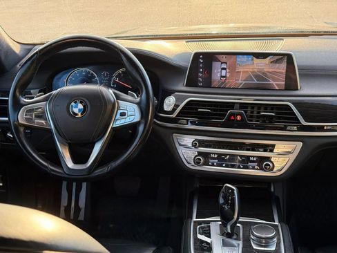 Used 2016 BMW 750i xDrive image 14