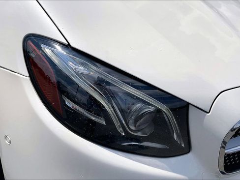 Used 2018 Mercedes-Benz E 400 Coupe image 31