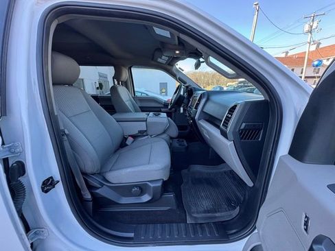 Used 2019 Ford F150 XLT w/ Trailer Tow Package image 22