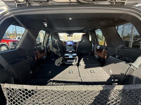 Used 2020 Lincoln Navigator Reserve w/ Luxury Package image 15