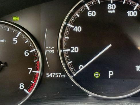 Used 2024 MAZDA MAZDA3 s FWD image 18