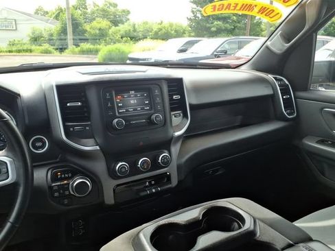 Used 2022 RAM 1500 Big Horn AWD/4WD image 21