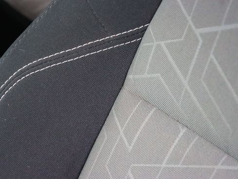 Used 2023 Toyota Tacoma TRD Off-Road image 24