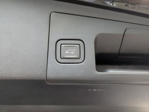 Certified 2024 Cadillac XT5 Premium Luxury image 30