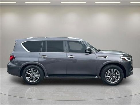 Used 2023 INFINITI QX80 Luxe w/ Cargo Package RWD image 6