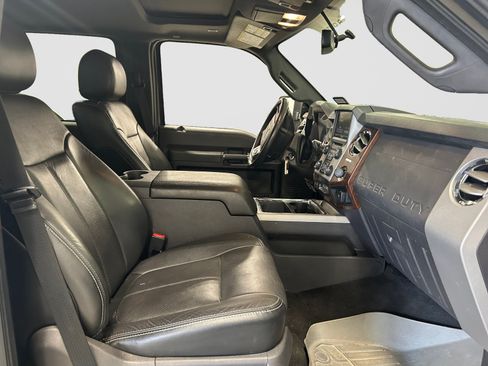 Used 2016 Ford F350 Lariat w/ Lariat Ultimate Package AWD/4WD image 16