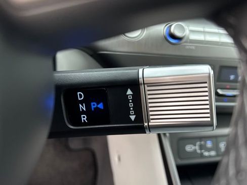 New 2026 Hyundai Kona Limited FWD image 13