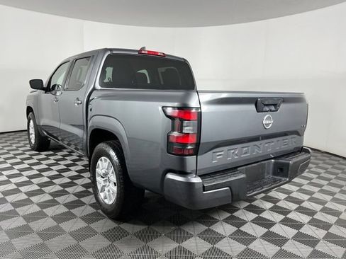 Used 2022 Nissan Frontier SV RWD image 8