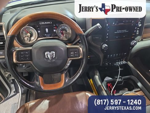 Used 2019 RAM 2500 Limited AWD/4WD image 9