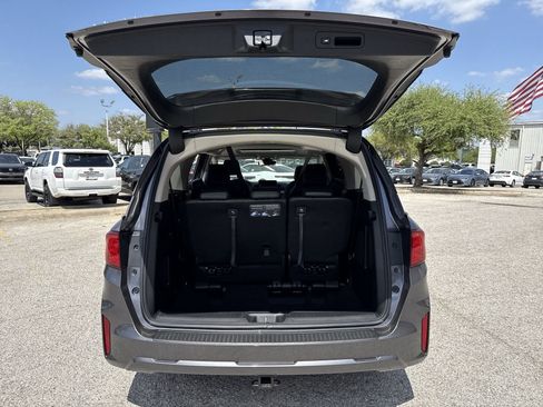 Used 2026 Honda Odyssey EX-L image 21