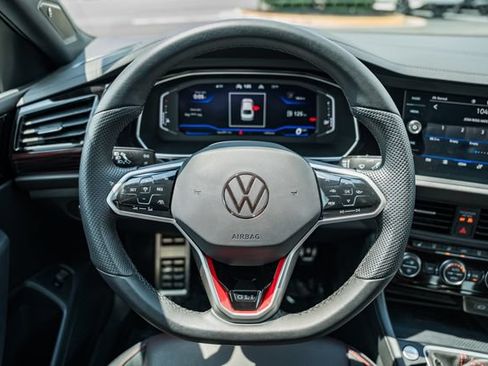 Used 2023 Volkswagen Jetta GLI Autobahn FWD image 30