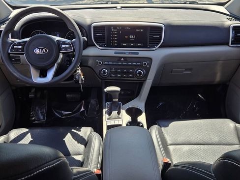 Used 2022 Kia Sportage LX image 12