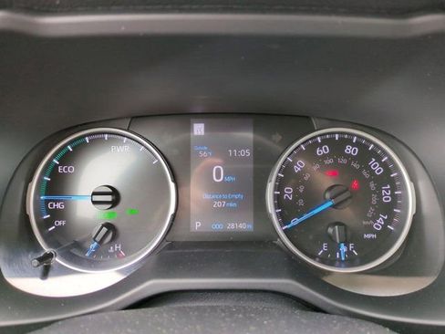 Certified 2022 Toyota RAV4 LE AWD/4WD image 10