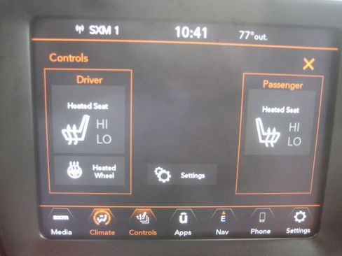 Used 2022 Jeep Renegade Limited AWD/4WD image 25