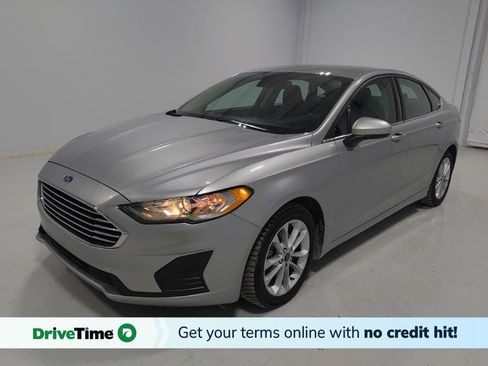 Used 2020 Ford Fusion SE image 1