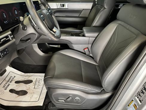 Used 2024 Hyundai Santa Fe XRT AWD/4WD image 18