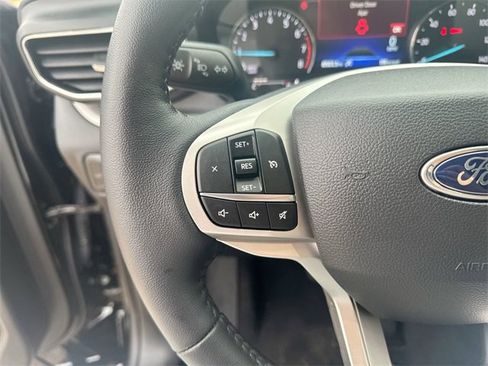 Certified 2024 Ford Explorer XLT w/ Equipment Group 202A image 31