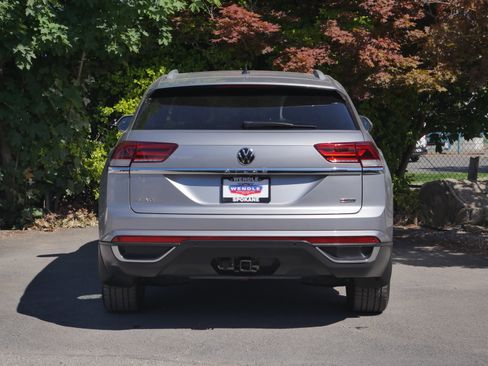 Used 2020 Volkswagen Atlas Cross Sport SE w/ Panoramic Sunroof Package AWD/4WD image 23