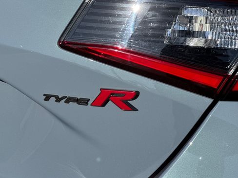 Used 2023 Honda Civic Type R image 28