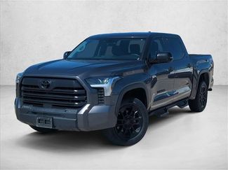 Used 2022 Toyota Tundra SR5 video 1
