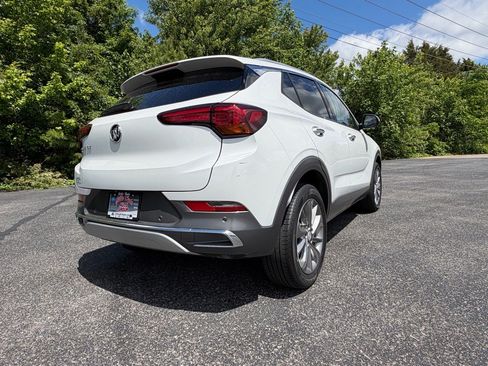 Used 2023 Buick Encore GX Essence w/ Advanced Technology Package AWD/4WD image 11