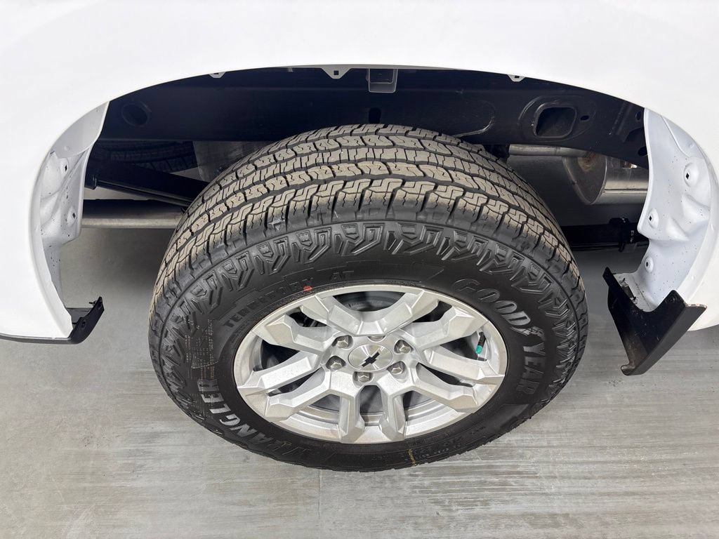 New 2026 Chevrolet Silverado 1500 RST w/ Z71 Off-Road Package AWD/4WD image 12