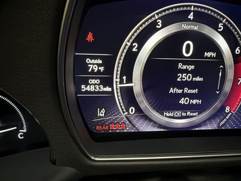 Used 2021 Lexus LS 500 RWD image 23