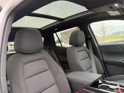 New 2026 Chevrolet Equinox LT w/ LPO, Floor Liner Package FWD image 29