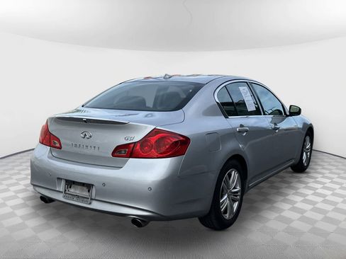 Used 2013 INFINITI G37 Journey w/ Premium Pkg image 5