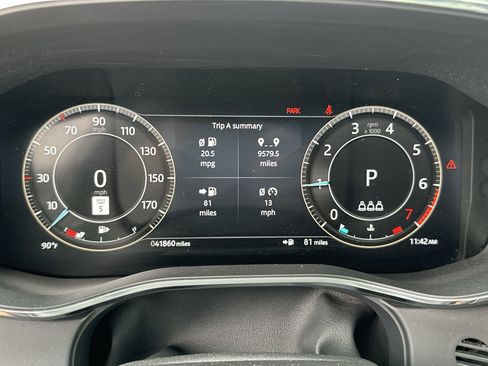 Used 2024 Jaguar F-PACE R-Dynamic S AWD/4WD image 10
