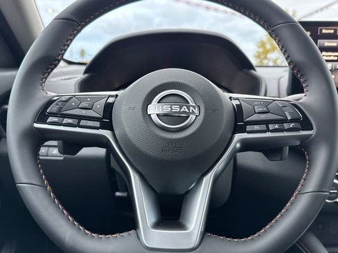 New 2025 Nissan Altima 2.5 SR w/ SR Premium Package image 19