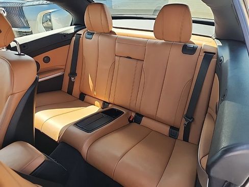 Used 2018 BMW 430i Convertible RWD image 3