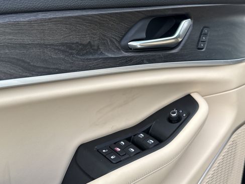 New 2026 Jeep Grand Cherokee L Limited image 13