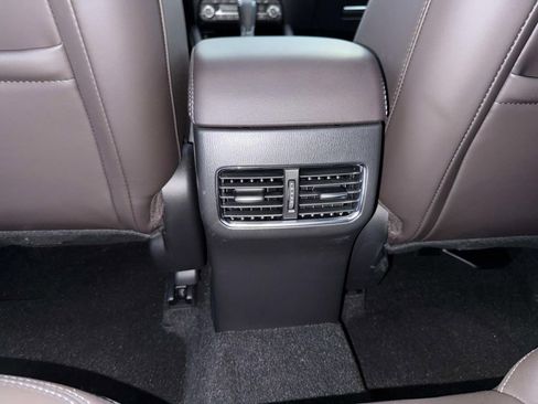 Certified 2025 MAZDA CX-5 Signature image 23