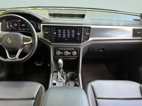 Used 2021 Volkswagen Atlas Cross Sport SEL R-Line FWD image 13