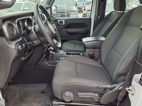 Used 2023 Jeep Wrangler Sport image 13