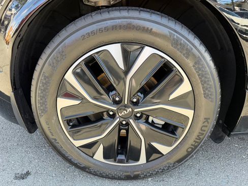 Used 2024 Kia EV6 GT-Line RWD image 58
