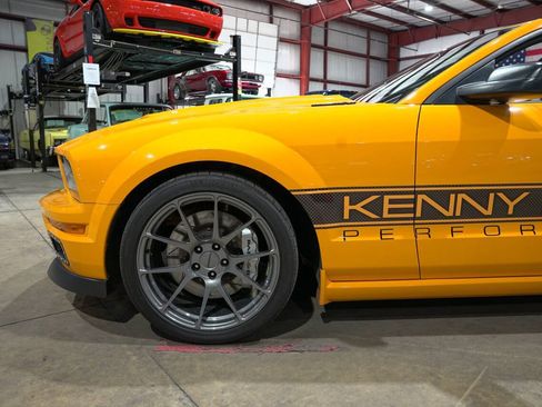 Used 2007 Ford Mustang GT Premium RWD image 3