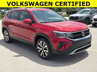 Certified 2023 Volkswagen Taos SE w/ Panoramic Sunroof Package