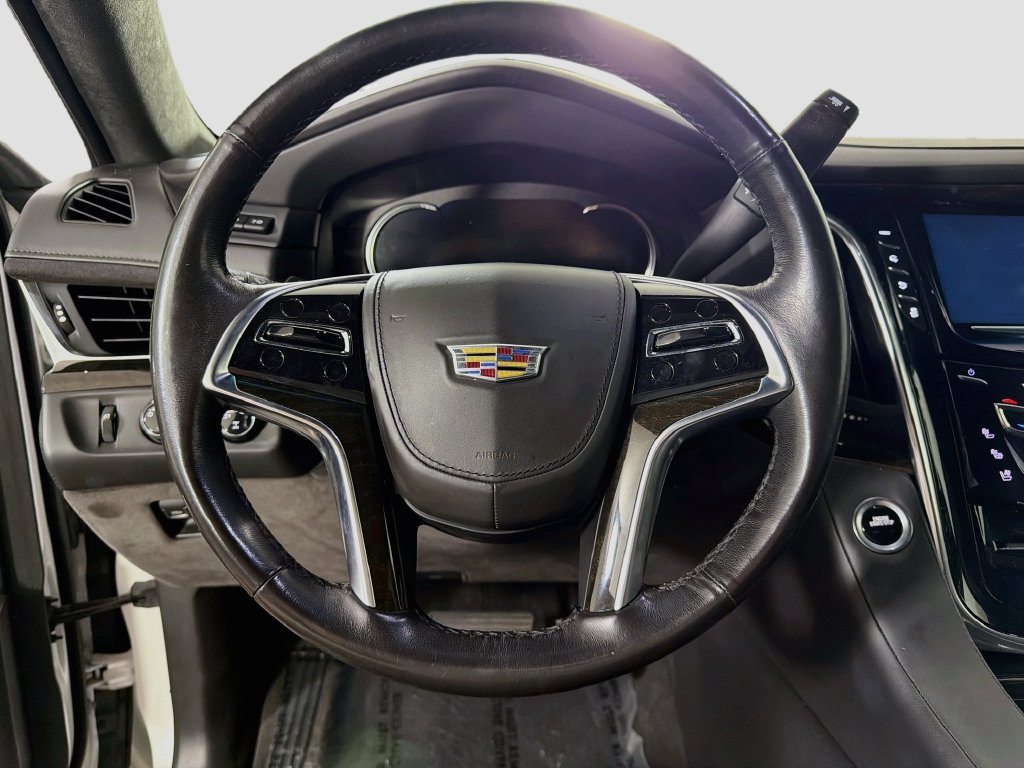 Used 2019 Cadillac Escalade ESV Platinum AWD/4WD image 13