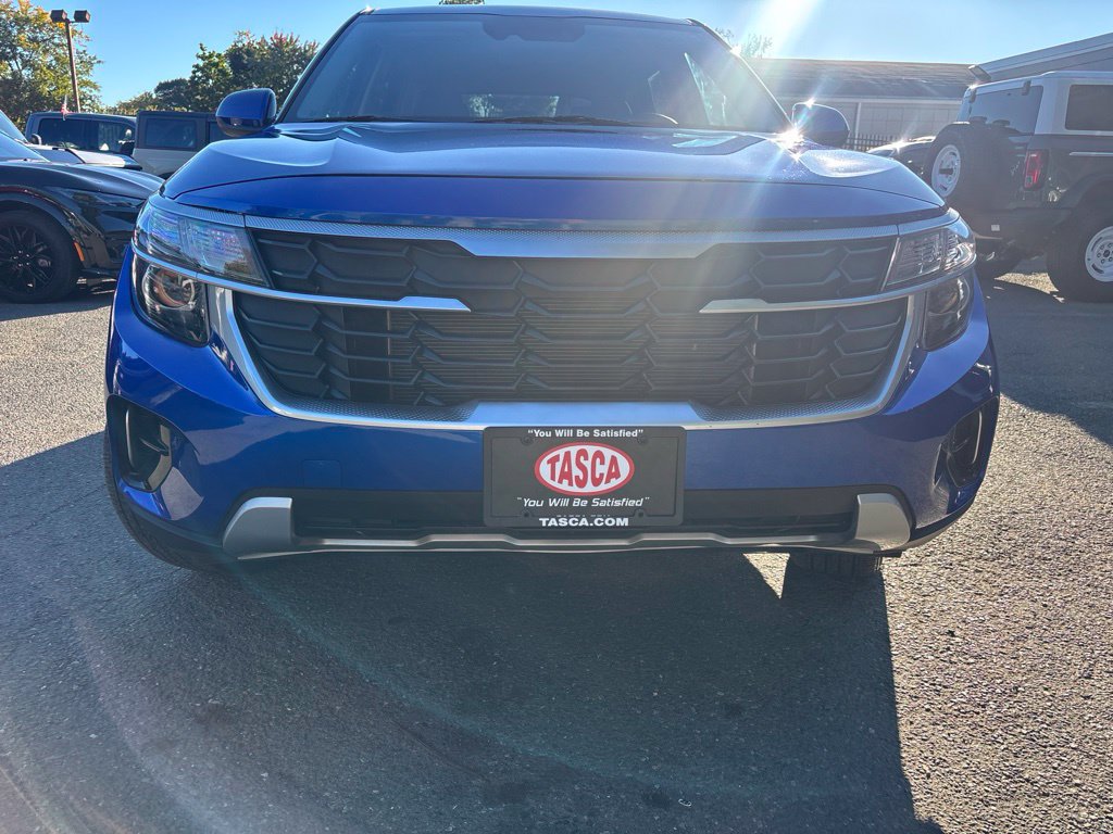 Used 2024 Kia Seltos LX AWD/4WD image 9