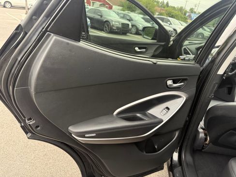 Used 2016 Hyundai Santa Fe Sport 2.0T FWD image 17