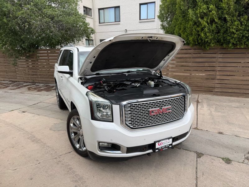 Used 2016 GMC Yukon Denali w/ Open Road Package AWD/4WD image 19