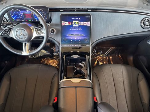 Used 2023 Mercedes-Benz EQE 350+ 4MATIC SUV image 15