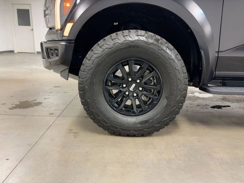 Used 2024 Ford F150 Raptor image 11