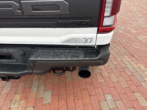 Used 2022 Ford F150 Raptor w/ Raptor 37 Performance Package AWD/4WD image 12