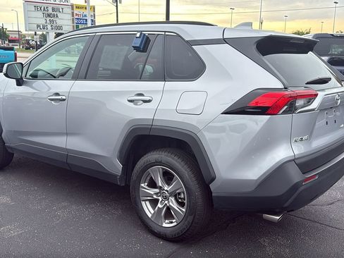 Certified 2025 Toyota RAV4 XLE AWD/4WD image 5