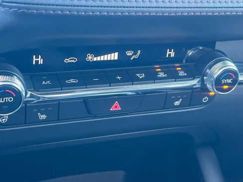 New 2026 MAZDA MAZDA3 2.5 Turbo Sedan w/Premium Plus image 16