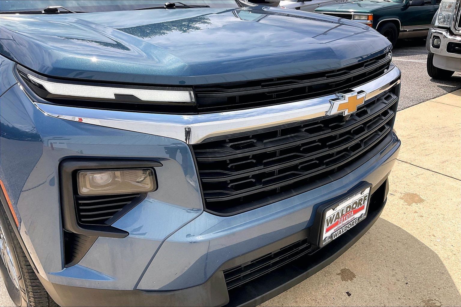 Used 2024 Chevrolet Traverse LS FWD image 35