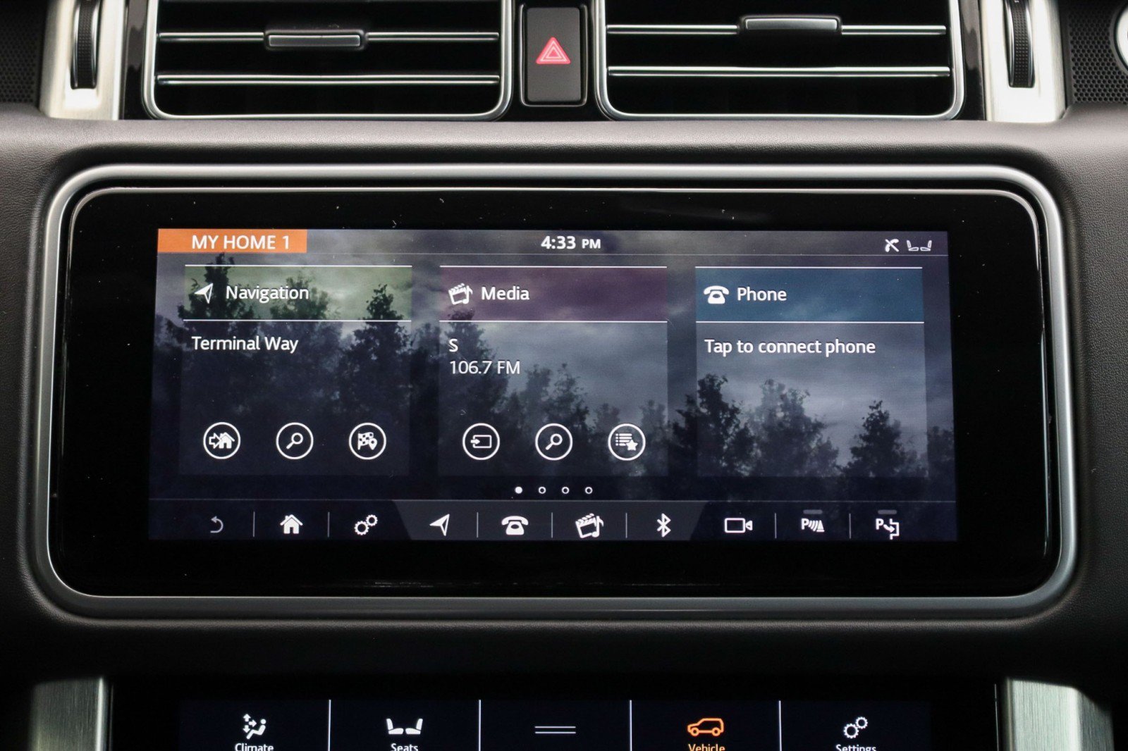 Used 2020 Land Rover Range Rover HSE AWD/4WD image 20